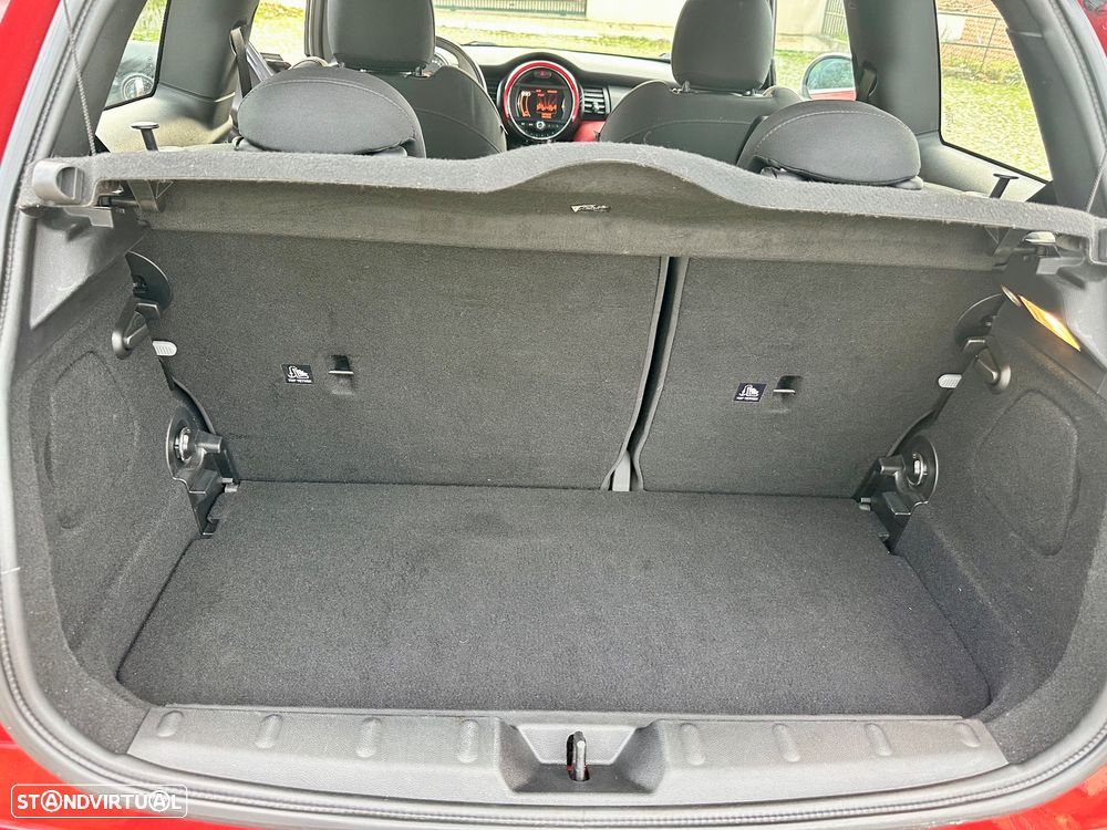 MINI 3 Portas Cooper D - 28