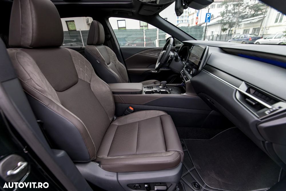 Lexus Seria RX 450h+ E-Four PHEV Luxury Mark Levinson - 40