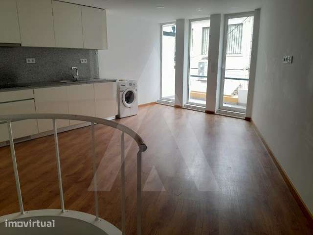 Apartamento T1 Duplex no centro de Aveiro - Grande imagem: 4/21