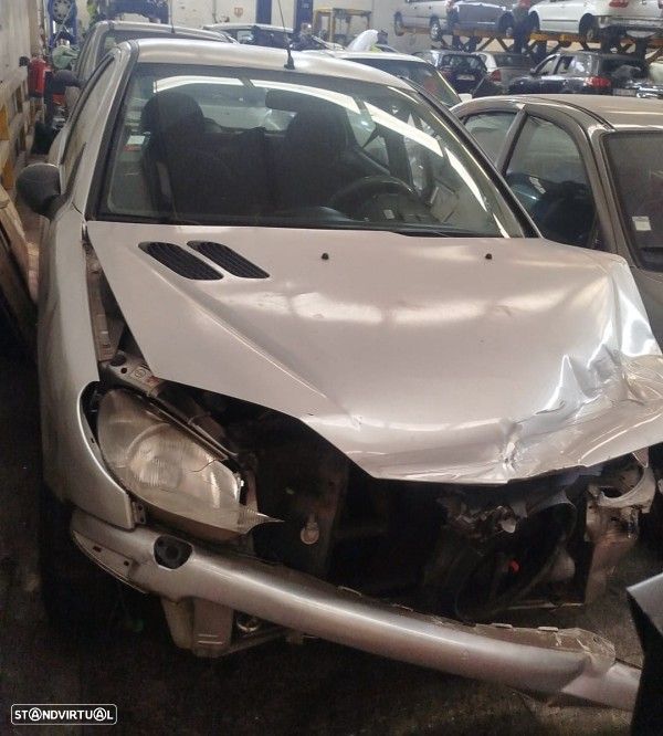 Para Peças Peugeot 206 Hatchback (2A/C) - 2