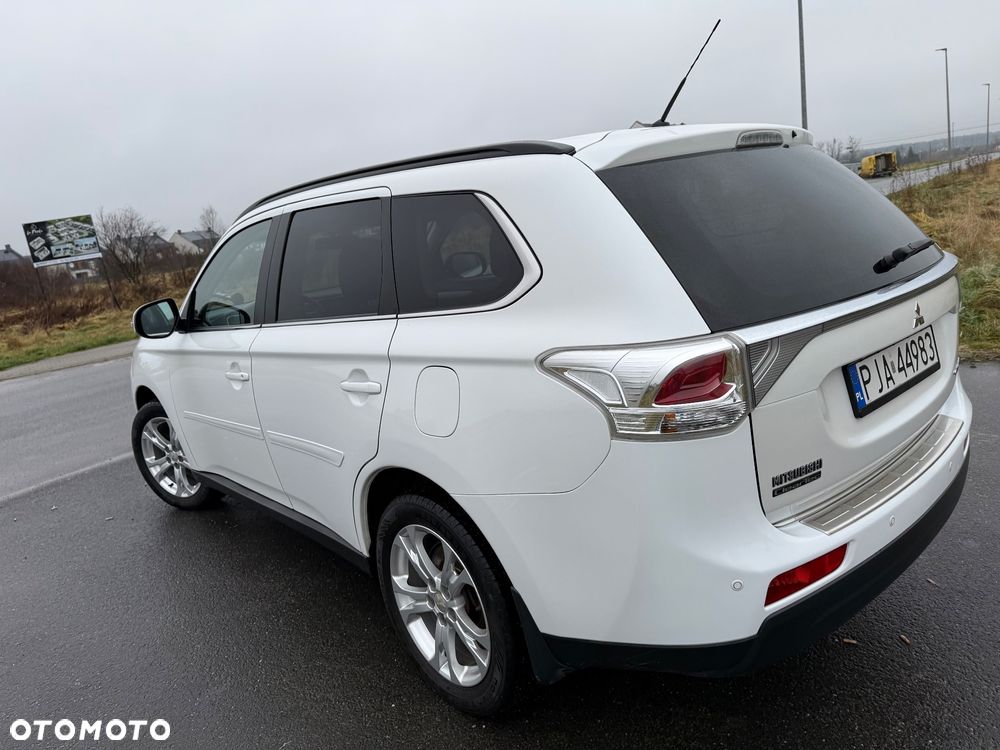 Mitsubishi Outlander 2.0 2WD - 12