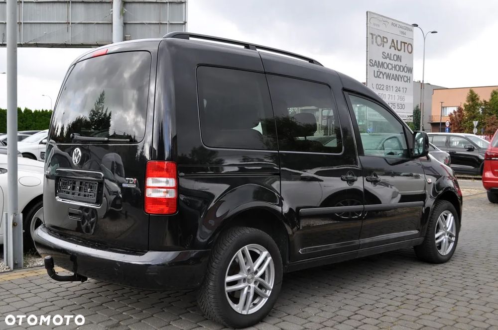 Volkswagen Caddy Comfortline DSG - 6