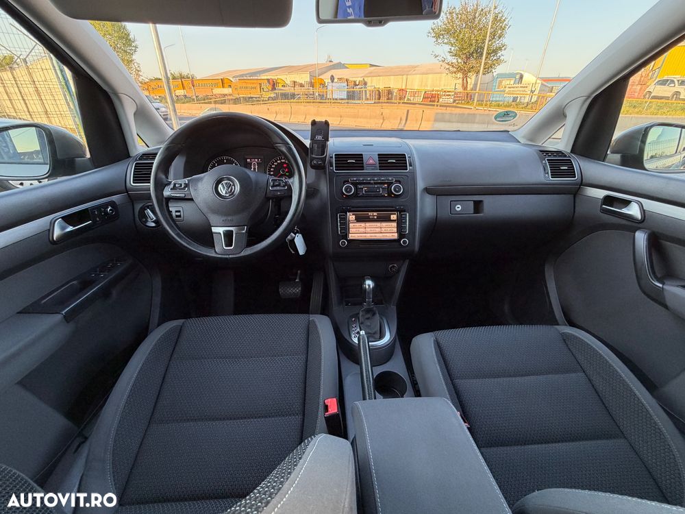 Volkswagen Touran 2.0 TDI DPF DSG Life - 6