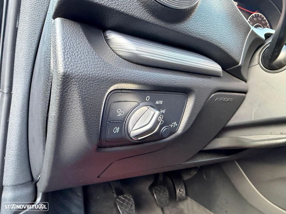 Audi A3 Sportback 1.6 TDI Sport - 16