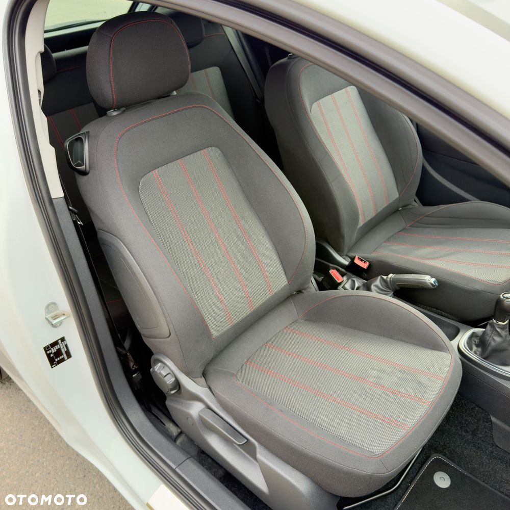 Opel Corsa 1.4 16V Color Edition - 23