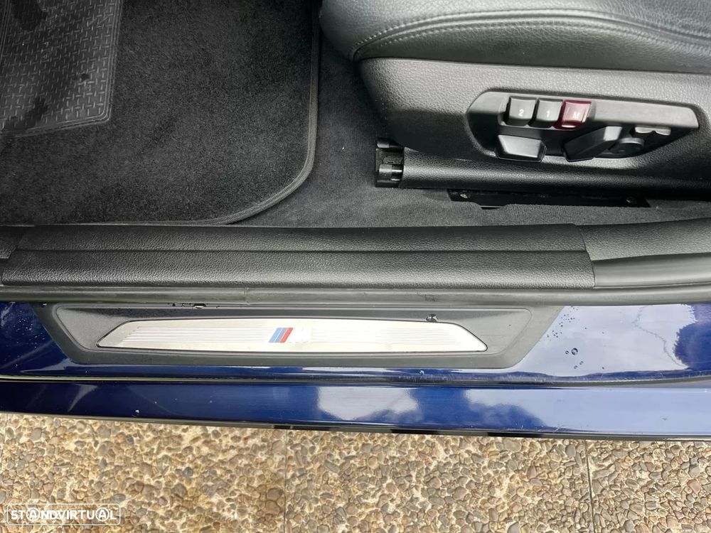 BMW 335 d Touring xDrive Pack M - 31
