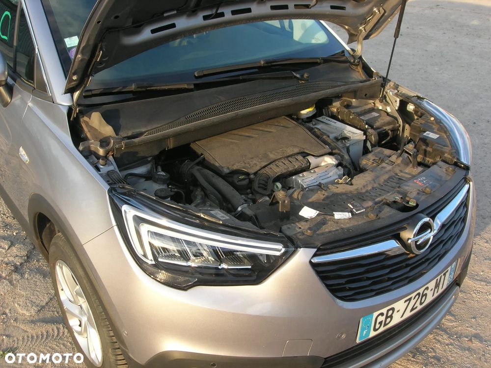 Opel Crossland X - 10