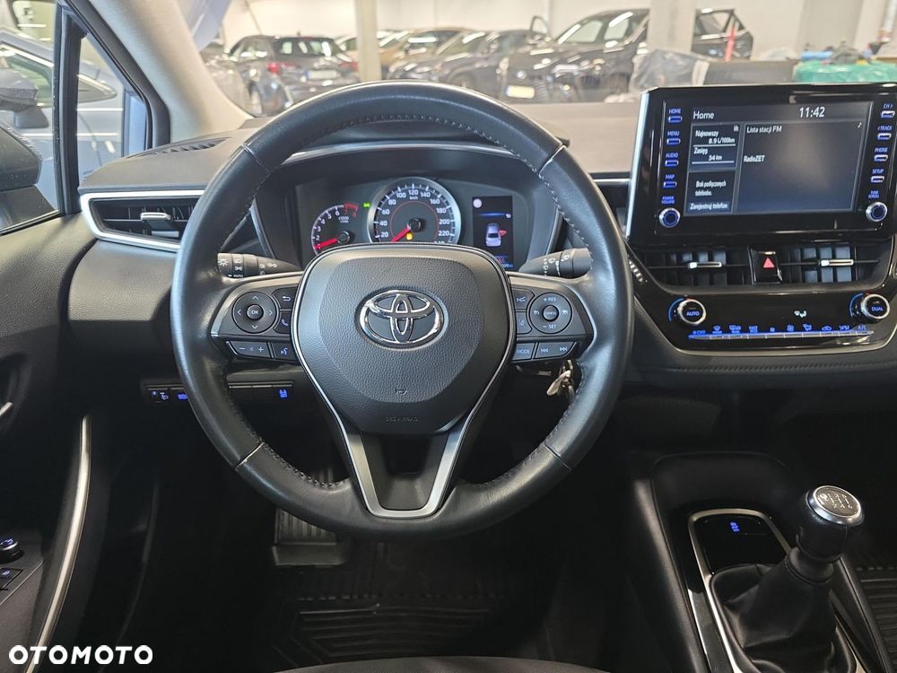 Toyota Corolla - 12