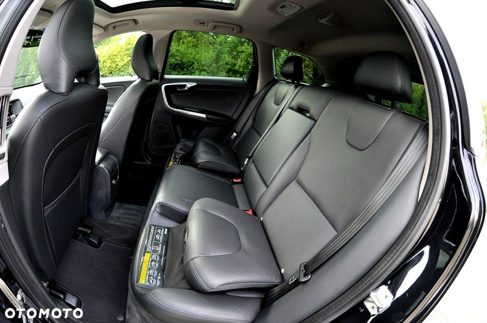 Volvo XC 60 D4 Drive-E Summum - 8