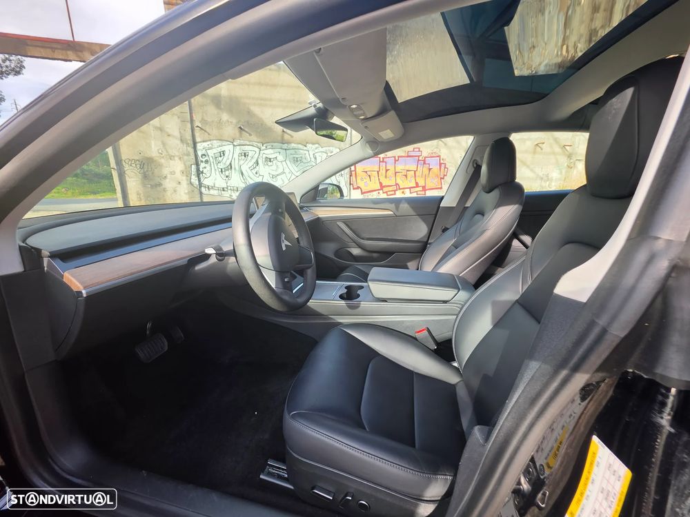 Tesla Model 3 Standard Range Plus RWD - 5