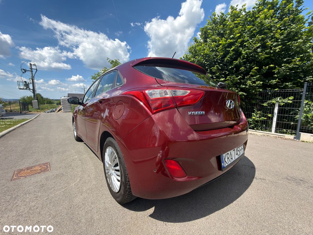 Hyundai i30 blue 1.4 Passion - 20