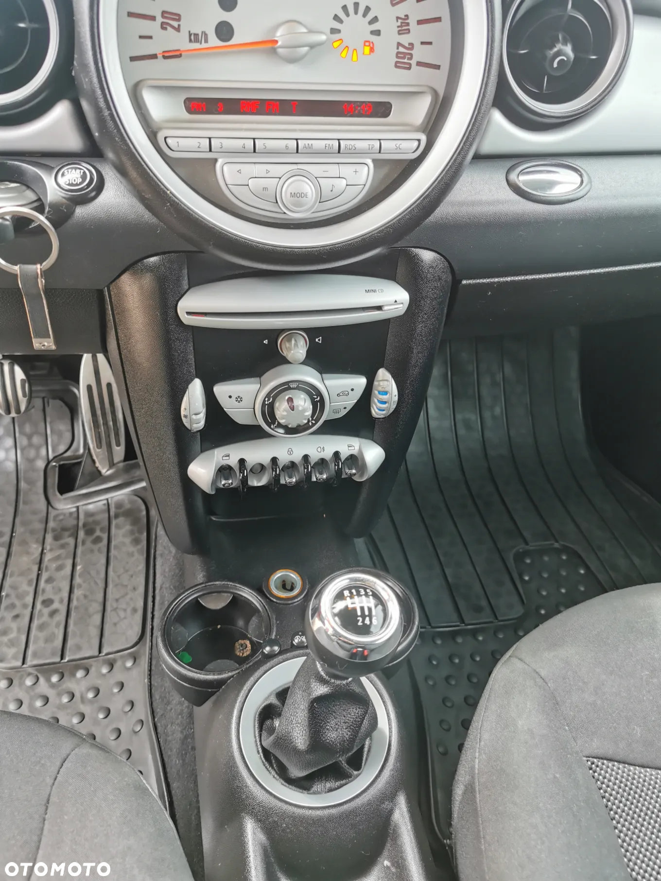 MINI Cooper Standard - 17