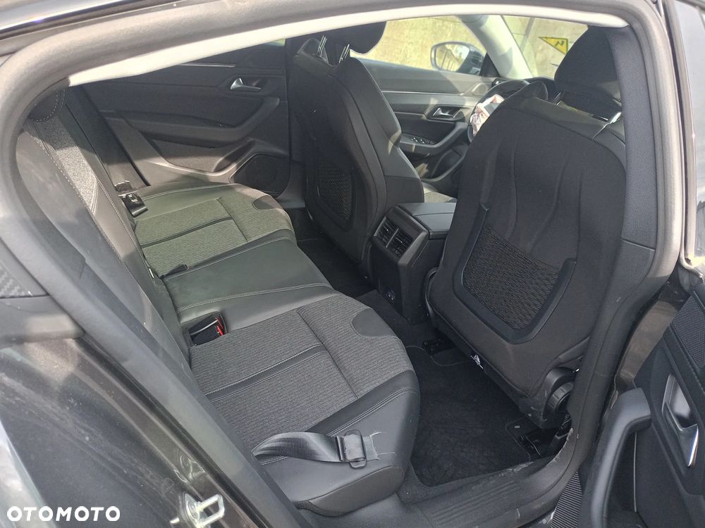 Peugeot 508 1.6 PureTech HYbrid PHEV Allure S&S EAT8 - 13