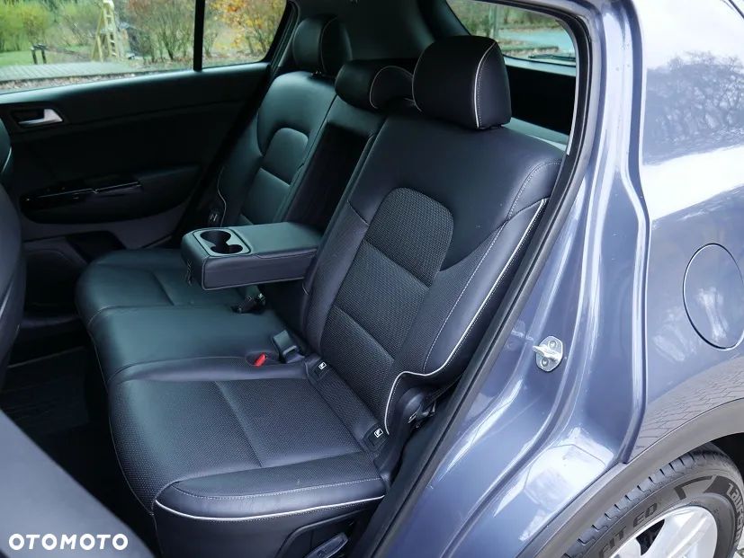 Kia Sportage 1.6 GDI 2WD Dream-Team Edition - 35