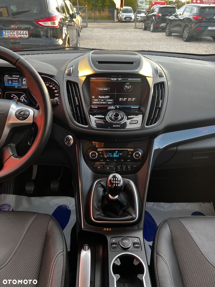 Ford Kuga - 31