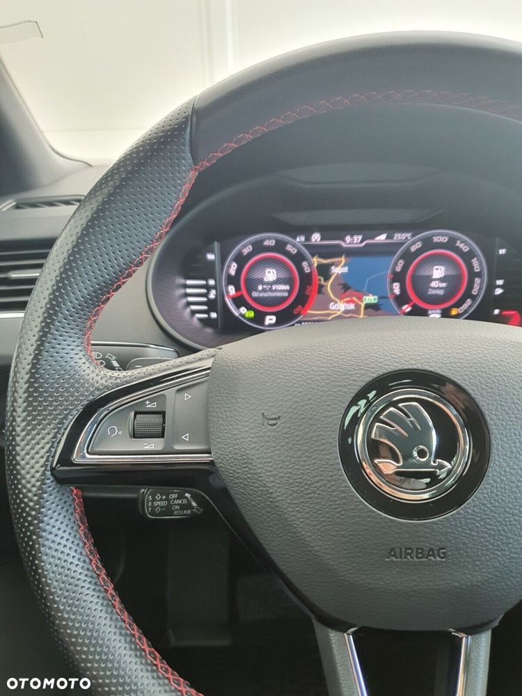 Skoda Octavia 2.0 TSI RS DSG - 12