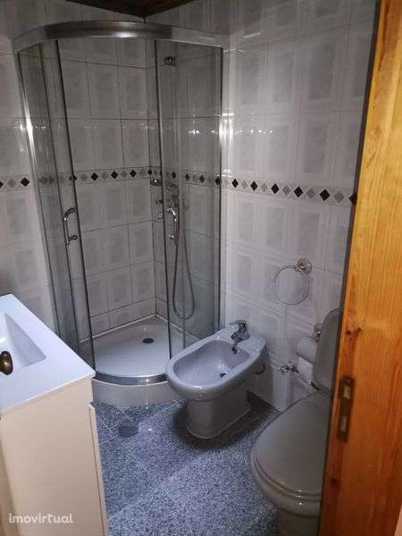 Moradia para alugar - Grande imagem: 5/6