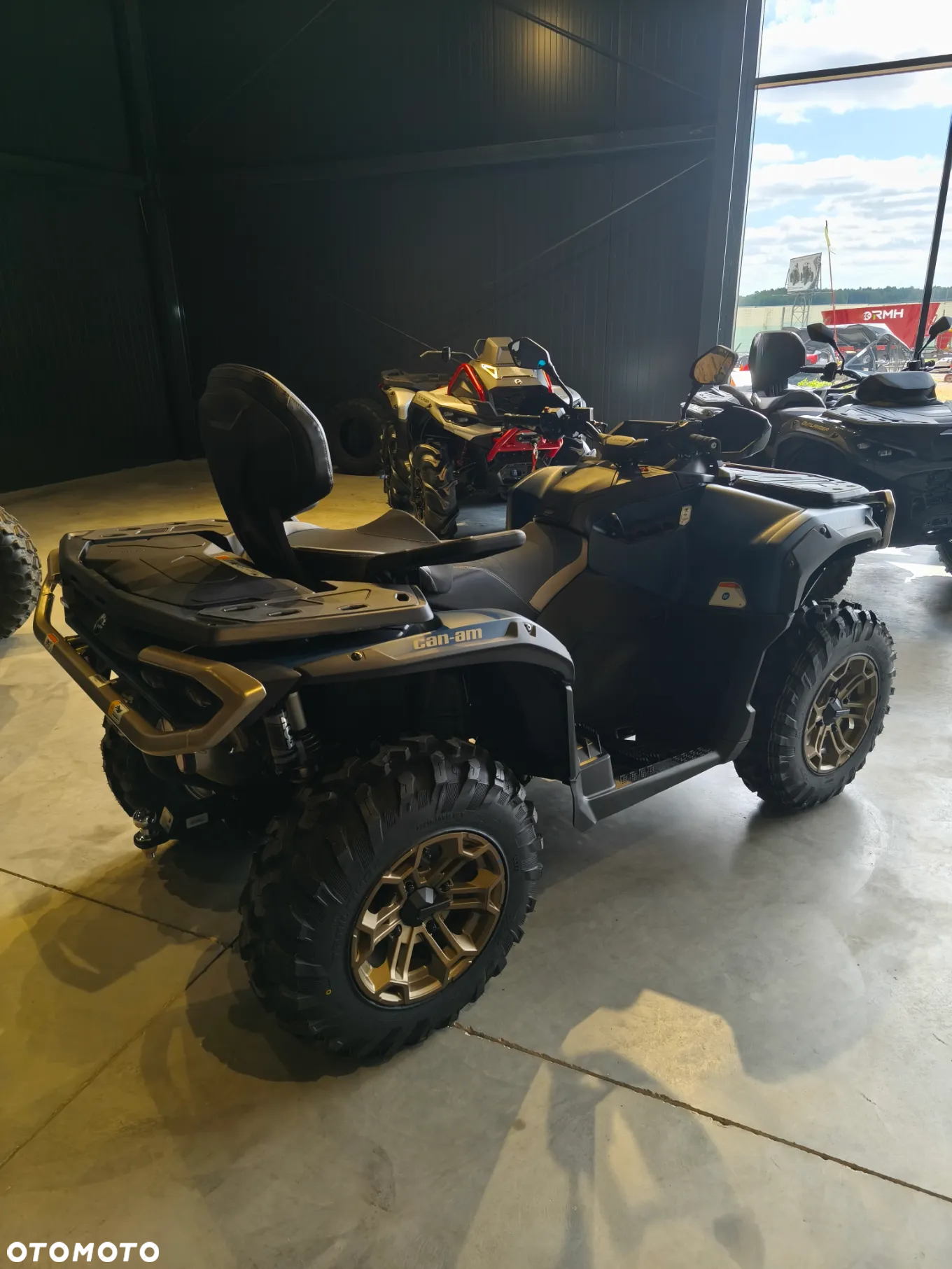 Can-Am Outlander Max