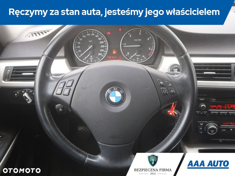 BMW Seria 3 - 16