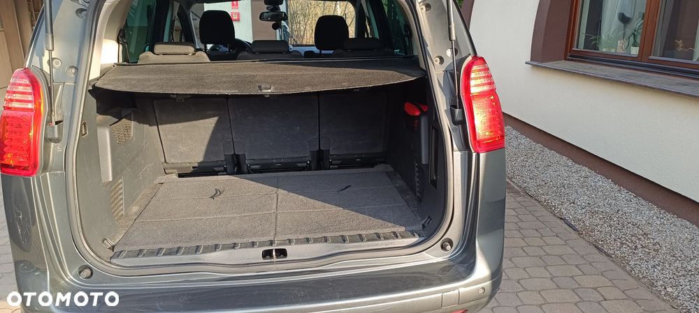 Peugeot 5008 - 2