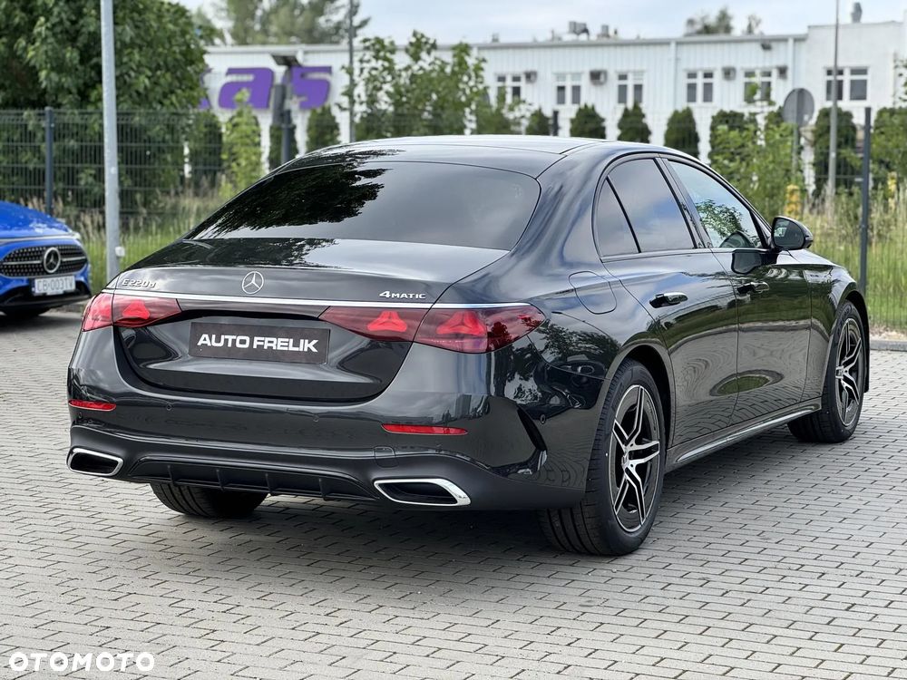 Mercedes-Benz Klasa E 220 d mHEV 4-Matic AMG 9G-Tronic - 10