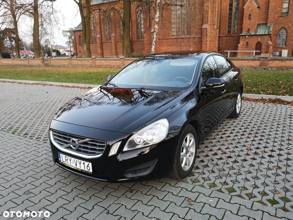 Volvo S60 T3 Edition - 39