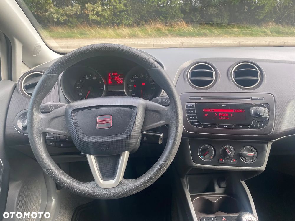 Seat Ibiza 1.2 12V Style - 11