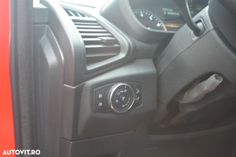 Ford EcoSport - 12