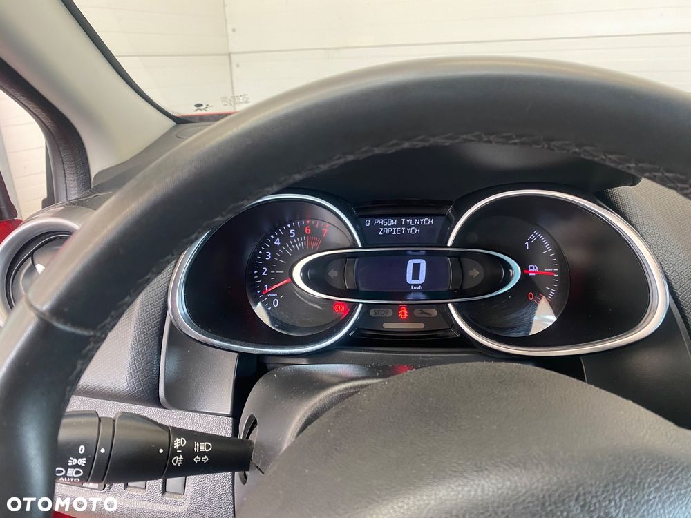 Renault Clio 1.2 16V Limited - 20