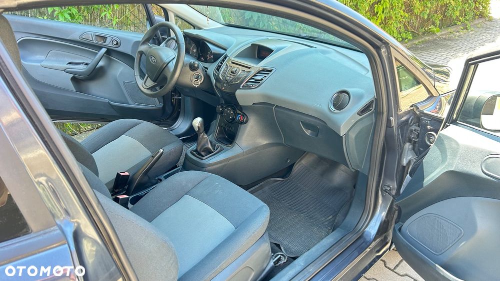 Ford Fiesta 1.25 Ambiente - 8