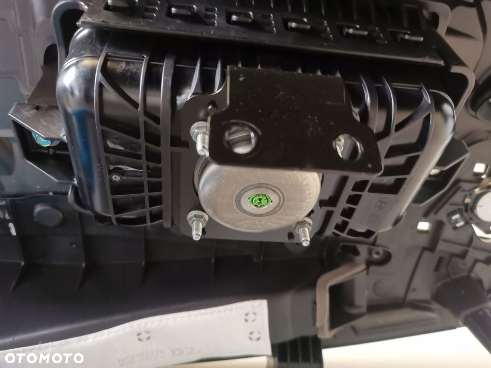 KIA X-CEED XCEED III LIFT KONSOLA DESKA PASY PODUSZKI KOMPLET - 10