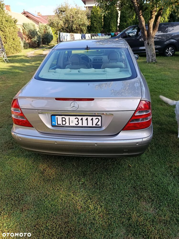Mercedes-Benz Klasa E - 5