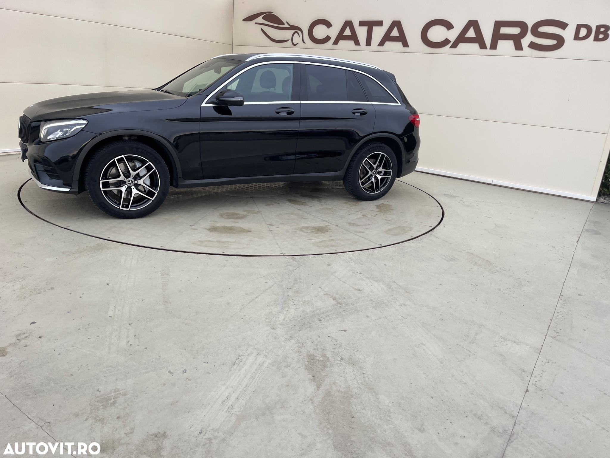 Mercedes-Benz GLC 250 d 4Matic 9G-TRONIC AMG Line - 6