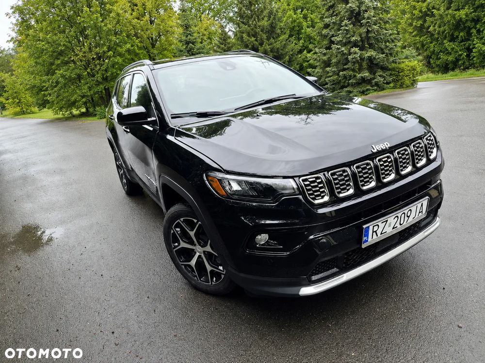 Jeep Compass - 10