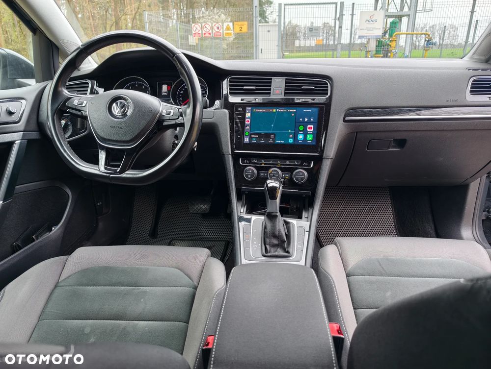 Volkswagen Golf 1.5 TSI BMT Evo Comfortline DSG - 12