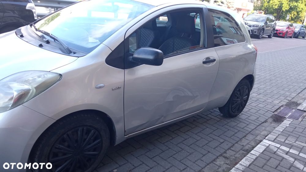 Toyota Yaris 1.4 D-4D Luna A/C - 6