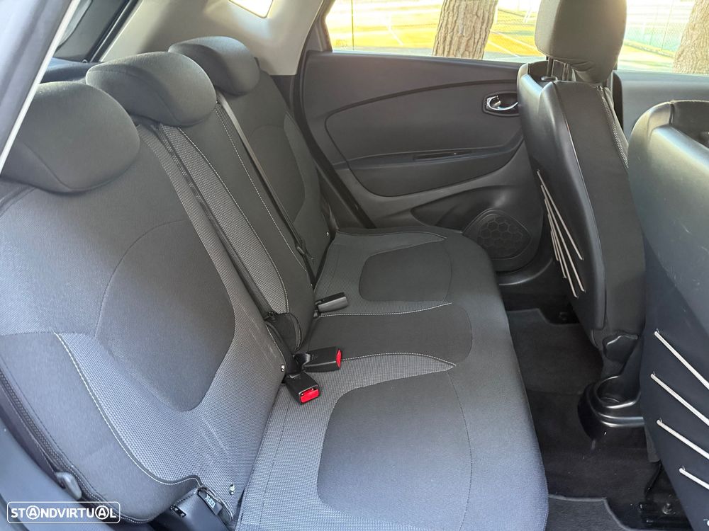 Renault Captur 1.5 dCi Exclusive - 6