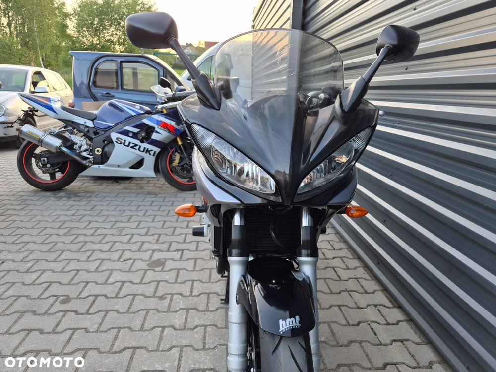 Yamaha FZ6 - 16