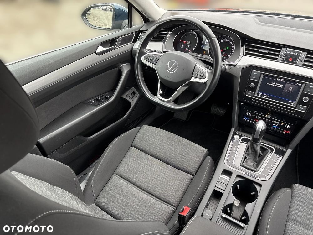 Volkswagen Passat Variant 2.0 TDI EVO Business DSG - 22