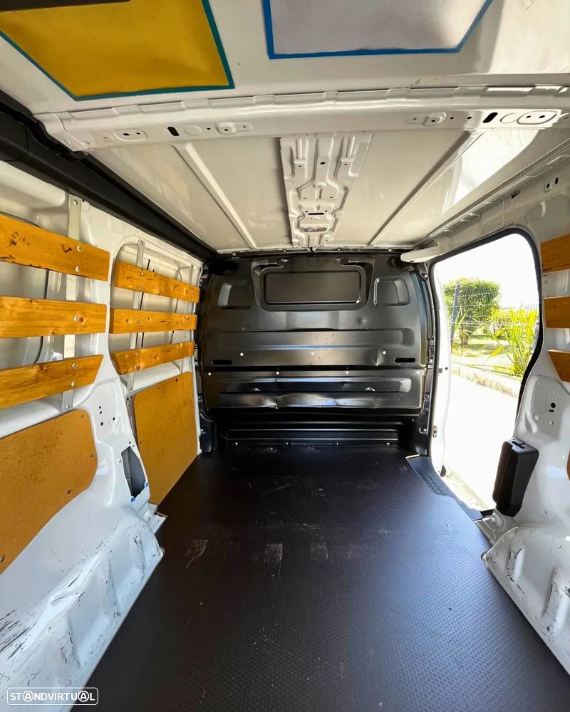 Peugeot EXPERT 226C 1.6BlueHDI95Pre - 13