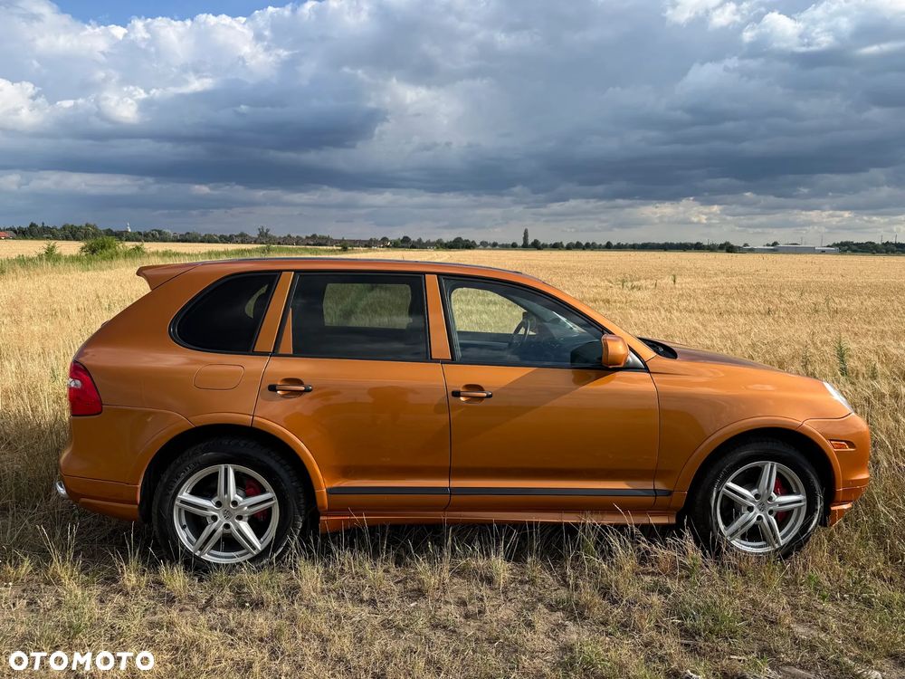 Porsche Cayenne Tiptronic S GTS - 3