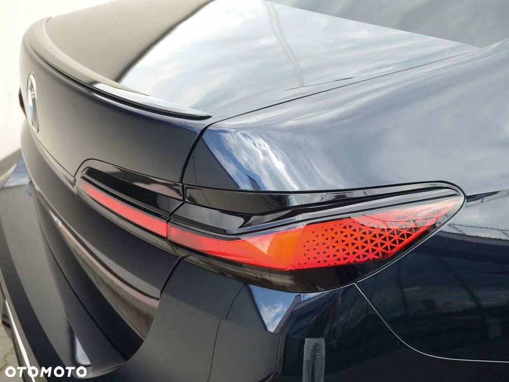 BMW Seria 7 - 15