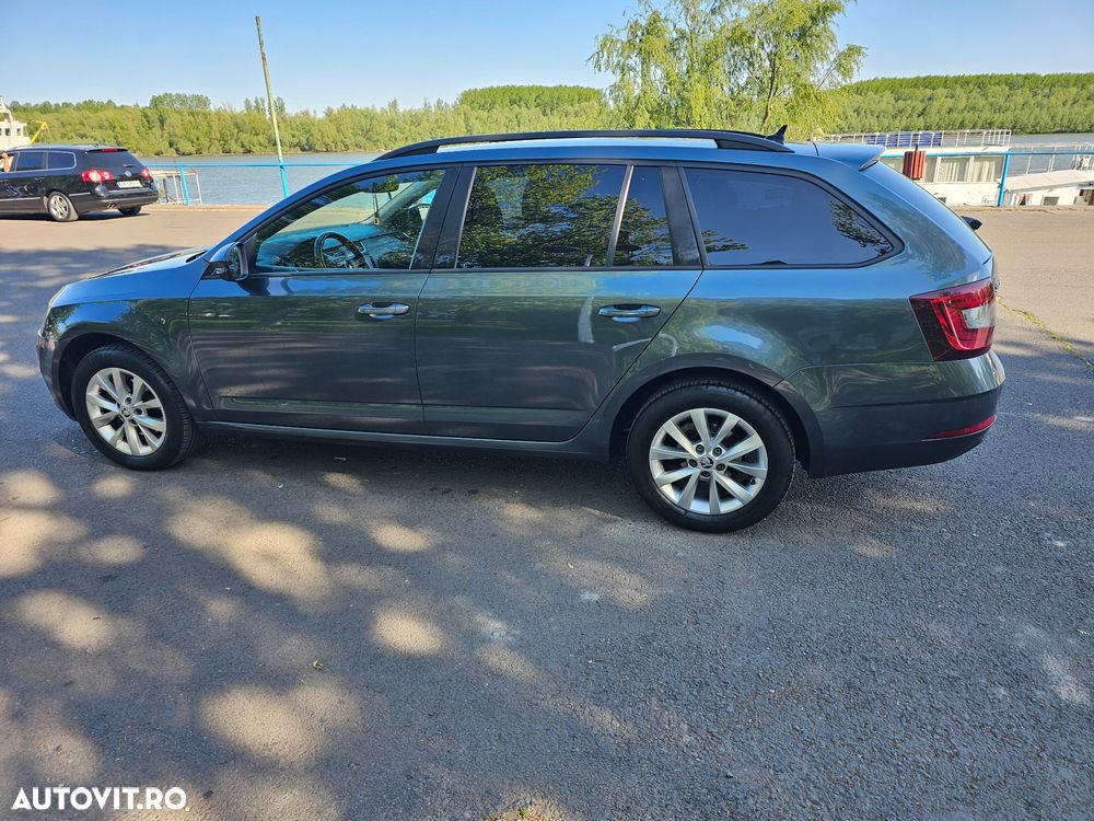 Skoda Octavia 2.0 TDI Style - 13