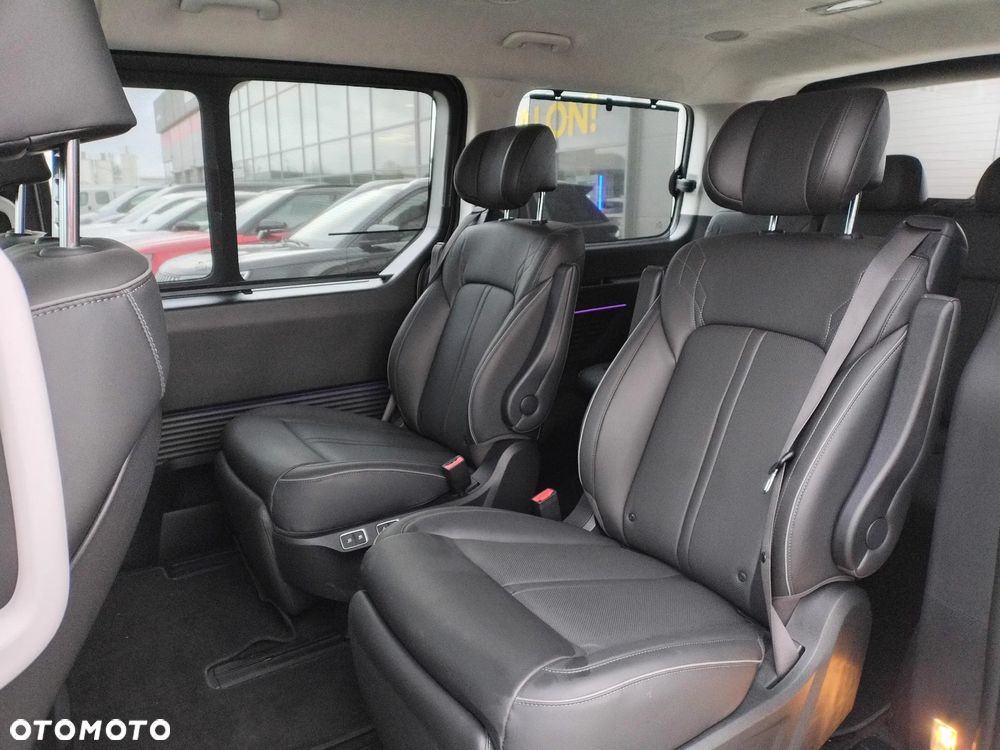 Hyundai Staria 1.6 T-GDI HEV Luxury - 15