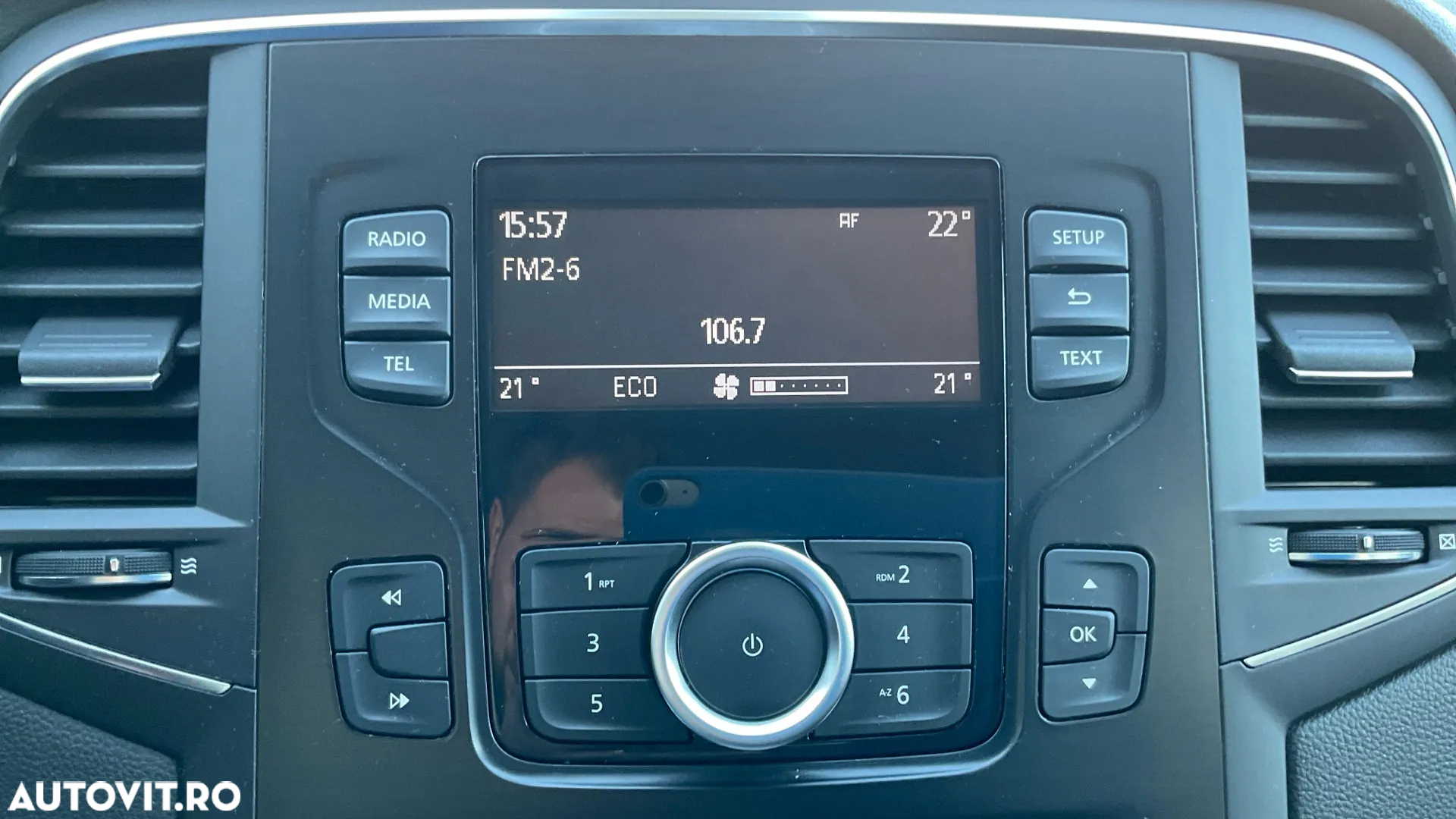 Renault Megane TCe EDC Zen - 29