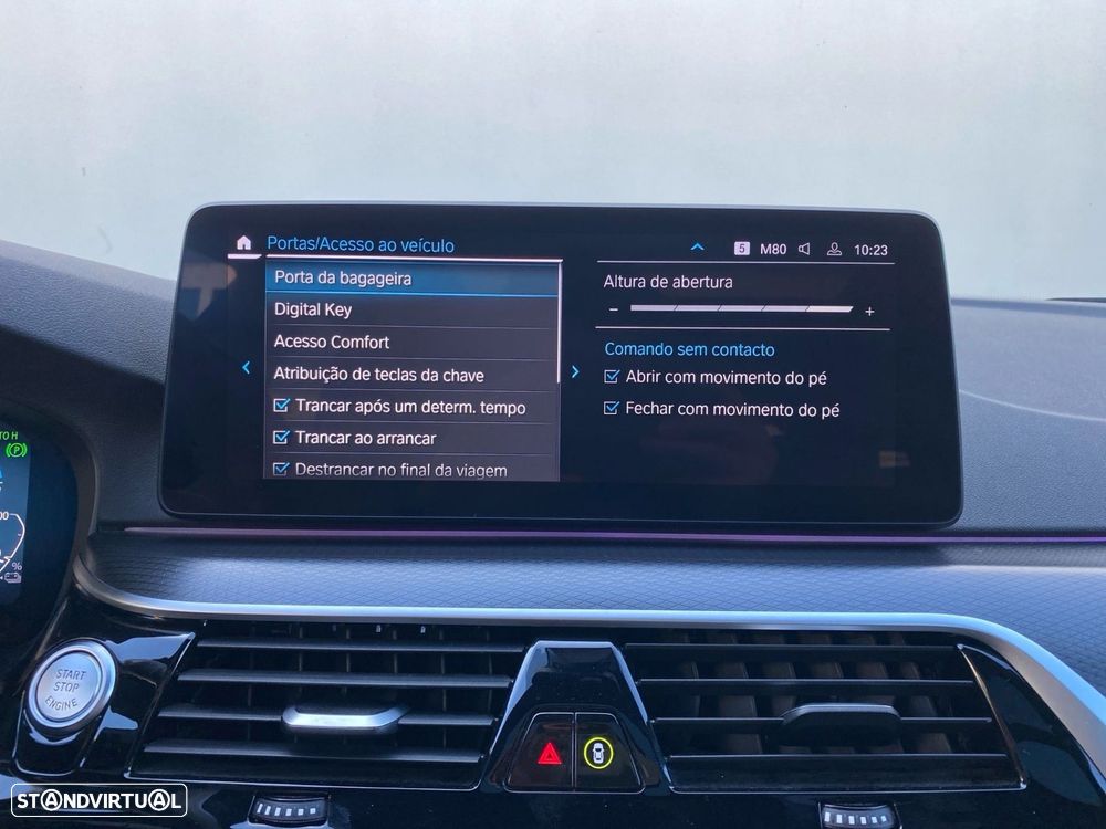 BMW 530 e Pack Desportivo M - 11