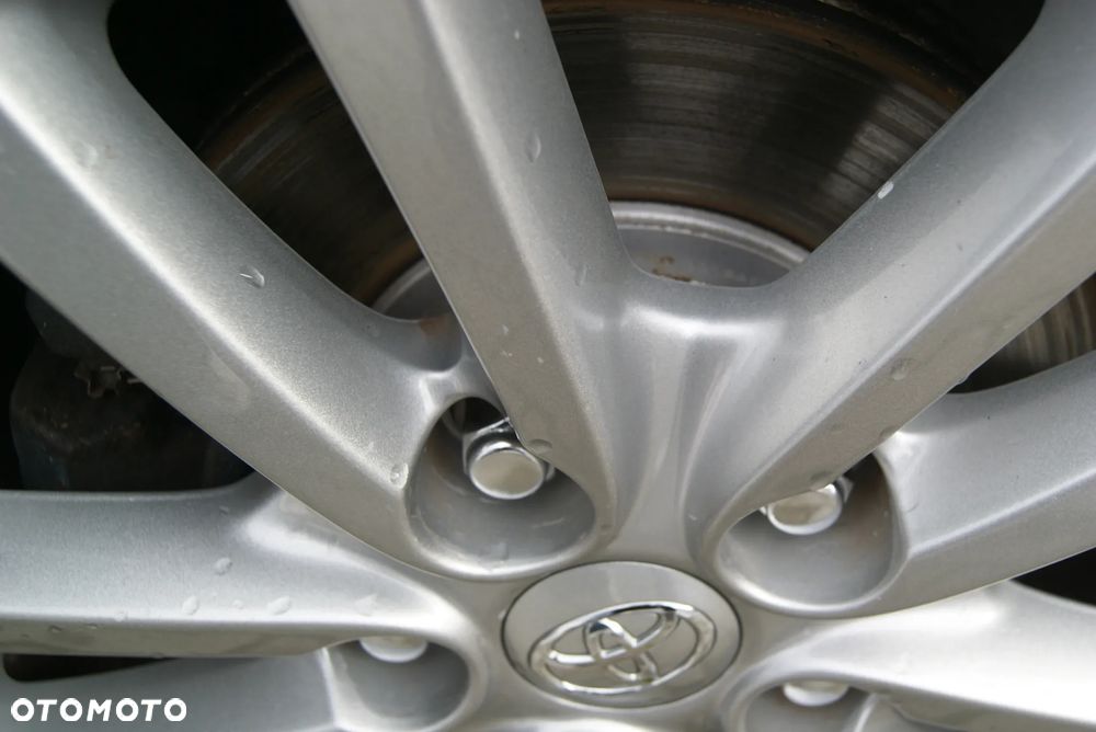 Toyota Auris 1.4 VVT-i - 11