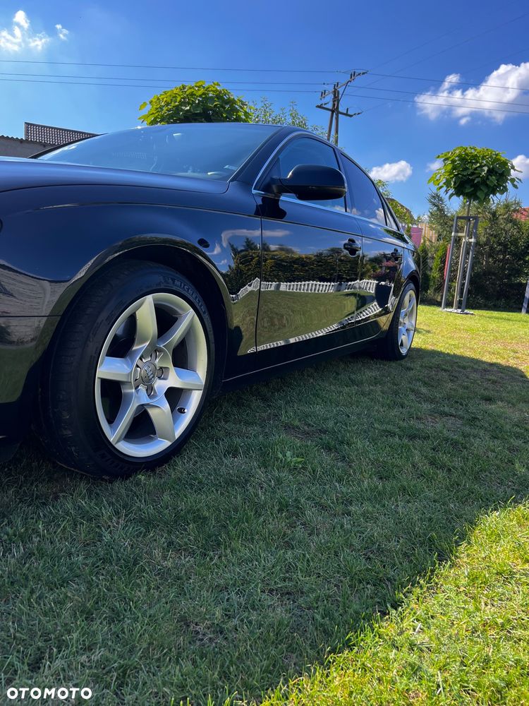 Audi A4 Limousine 2.0 TDI clean diesel - 7
