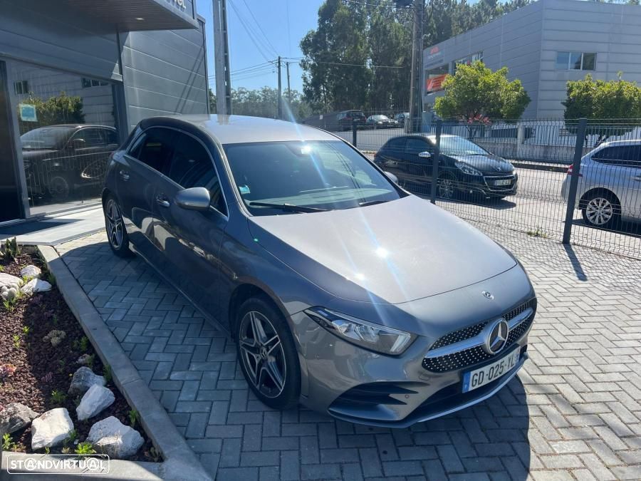 Mercedes-Benz A 250 e AMG Line - 2