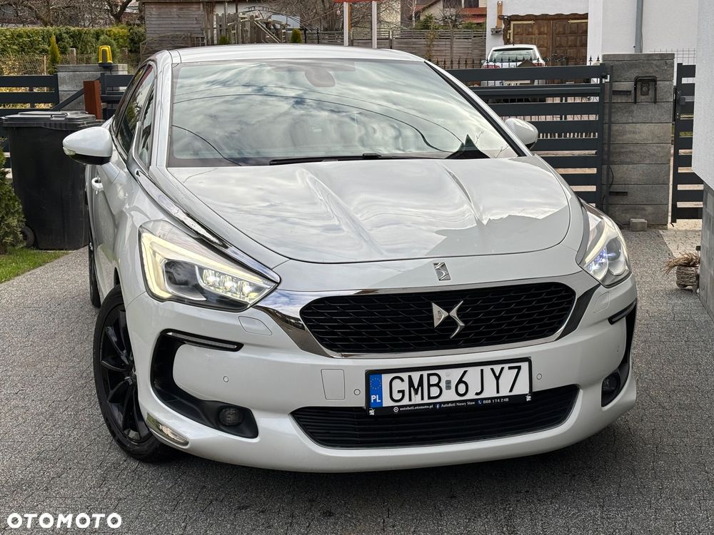 DS Automobiles DS 5 - 9